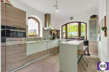 Prodej obchodního prostoru 363 m²
