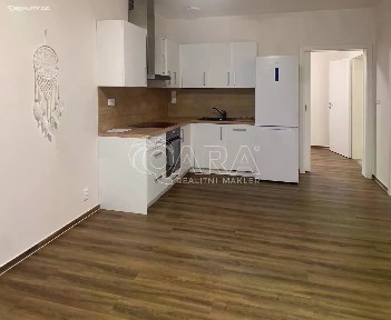 Pronájem bytu 2+kk 49 m² Komenského náměstí, Ivančice