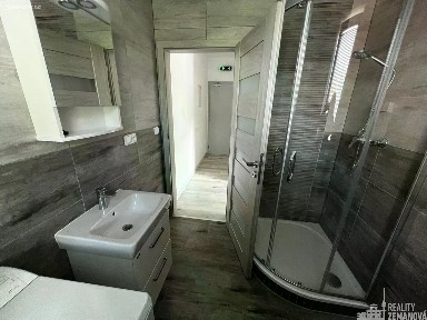 Pronájem bytu 1+kk 22 m² Paroplavební, Praha - Malá Chuchle