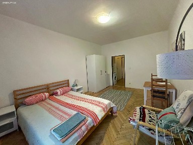 Pronájem bytu 1+kk 35 m² Křižíkova, Praha - Karlín