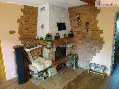 Pronájem rodinného domu 150 m², pozemek 250 m² Krajková