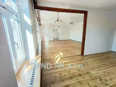 Prodej bytu 4+1 130 m²