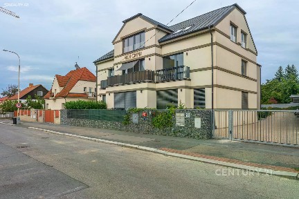 Pronájem bytu 2+kk 58 m² Benkova, Praha - Chodov