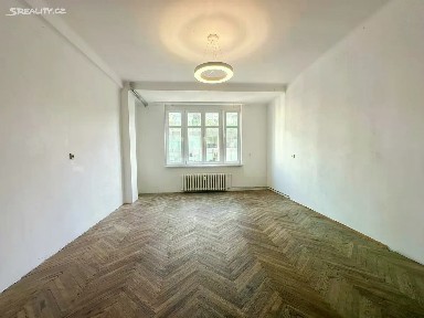 Pronájem bytu 2+1 82 m² Plzeňská, Praha