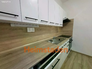 Pronájem bytu 2+1 58 m² Prameny, Karviná - Ráj