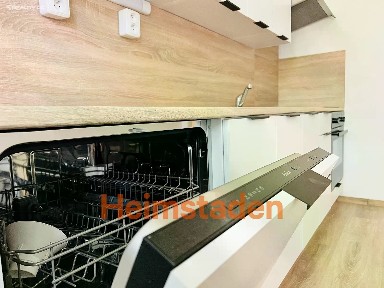 Pronájem bytu 2+kk 45 m² Hlavní třída, Ostrava - Poruba