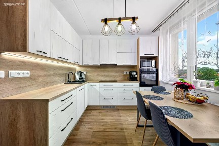 Prodej bytu 3+1 73 m² Budovatelská, Trhové Sviny