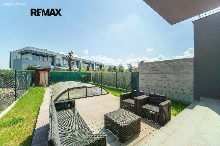 Pronájem rodinného domu 133 m², pozemek 246 m² Chorošová, Praha - Pitkovice