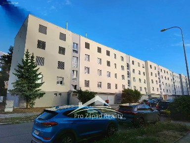 Prodej bytu 2+1 62 m² Pod Vrchem, Plzeň - Lobzy