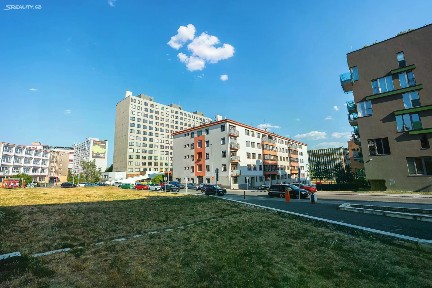 Prodej bytu 2+1 67 m² Archangelská, Praha - Vršovice