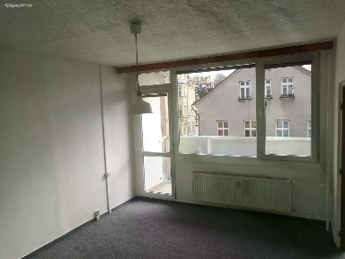 Jablonec nad Nisou, Liberecká, 13
