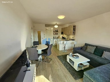 Pronájem bytu 2+kk 62 m² V Háji, Praha - Holešovice