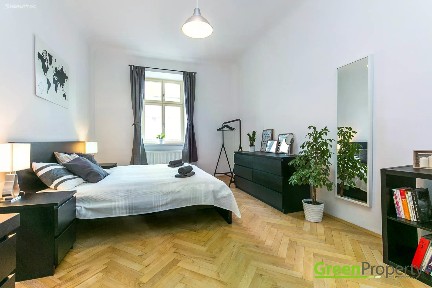 Pronájem bytu 2+1 80 m² Praha - Nové Město