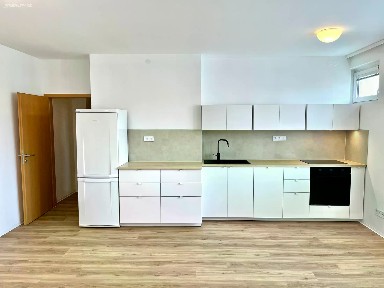 Pronájem bytu 2+kk 45 m² Humpolecká, Praha - Krč