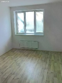 Pronájem bytu 3+kk 83 m² Dolnokrčská, Praha - Krč