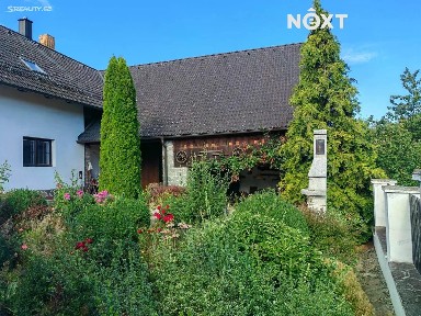 Prodej rodinného domu 700 m², pozemek 1001 m²