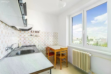 Pronájem bytu 1+1 37 m² Pecháčkova, Plzeň - Skvrňany