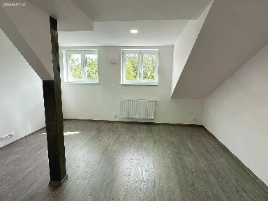 Pronájem bytu 2+1 75 m² Klatovská třída, Plzeň - Jižní Předměstí
