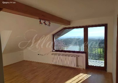 Pronájem bytu 3+kk 100 m² Hlína