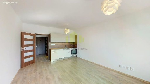 Pronájem bytu 1+kk 32 m² Tovární, Olomouc - Hodolany