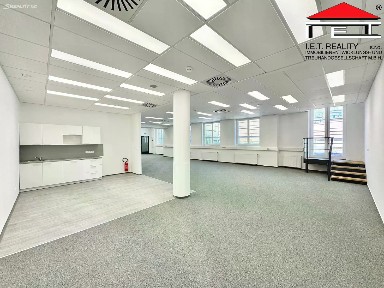 Pronájem kanceláře 153 m² Starobrněnská, Brno - Brno-město