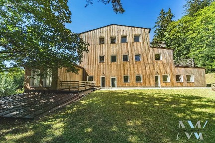 Prodej ubytovacího zařízení 684 m²