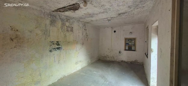 Pronájem obchodního prostoru 86 m²