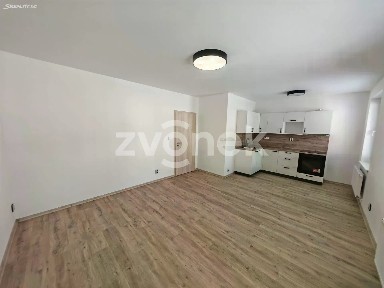 Pronájem bytu 2+kk 45 m² Moravní, Otrokovice