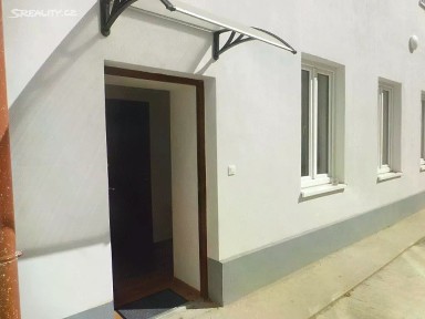 Pronájem bytu 1+kk 26 m² Stará, Brno