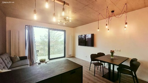 Pronájem bytu 2+kk 49 m² V rejích, Brno - Chrlice