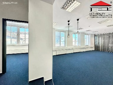 Pronájem kanceláře 149 m²