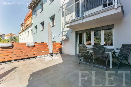 Prodej bytu 3+kk 74 m² Hadovitá, Praha - Michle