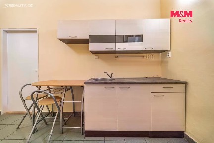 Prodej bytu 1+1 29 m² V Nových Vokovicích, Praha - Vokovice