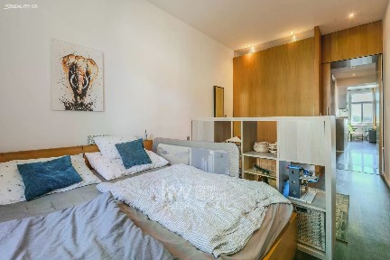 Pronájem bytu 2+kk 52 m² Kodaňská, Praha - Vršovice