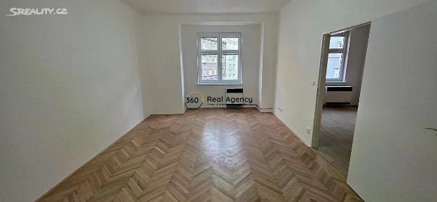 Pronájem bytu 1+1 49 m² Na Jezerce, Praha - Nusle