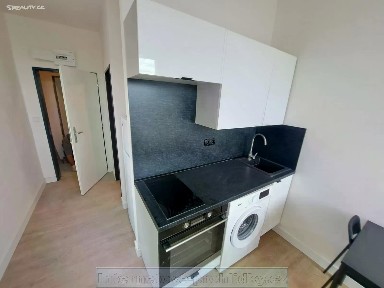 Pronájem bytu 1+kk 32 m² Praha - Radotín