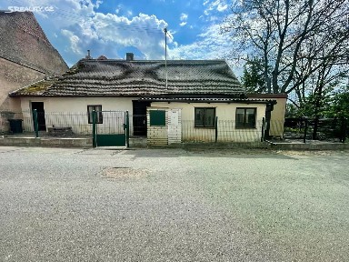 Prodej výrobní haly, prostoru 136 m²