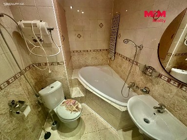 Prodej bytu 2+1 46 m² Na Valtické, Břeclav - Charvátská Nová Ves
