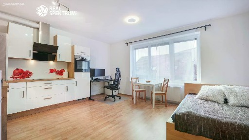 Prodej bytu 1+kk 34 m² Táborská, Brno - Židenice