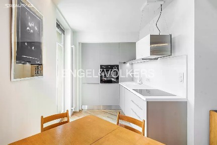 Pronájem bytu 2+kk 40 m²