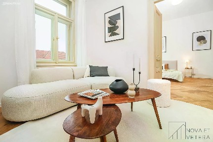 Pronájem bytu 2+kk 71 m² Praha - Malá Strana
