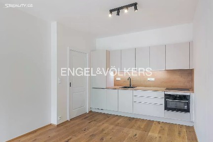 Pronájem bytu 2+kk 51 m² Donská, Praha - Vršovice