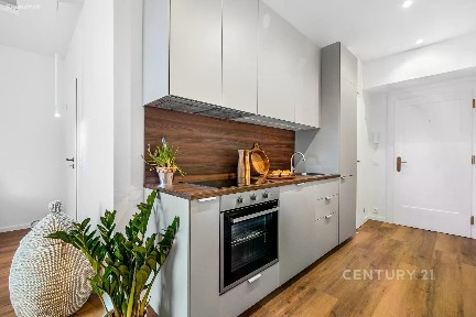 Pronájem bytu 1+kk 28 m²
