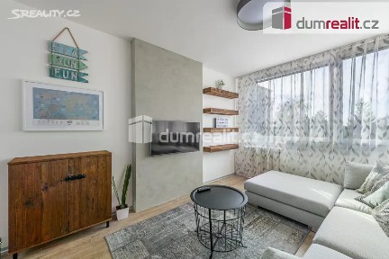Pronájem bytu 2+kk 50 m² Pískovcová, Praha - Prosek