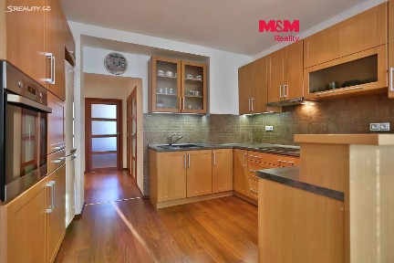 Prodej bytu 3+kk 66 m² náměstí 17. listopadu, Příbram - Příbram VII