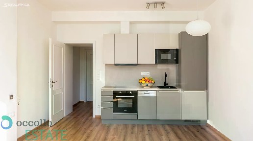 Pronájem bytu 1+kk 32 m²
