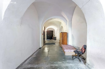 Prodej činžovního domu 919 m²