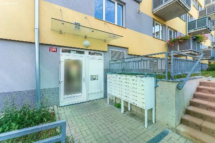 Prodej bytu 2+kk 57 m² Jaroslava Holečka, Kladno - Kročehlavy
