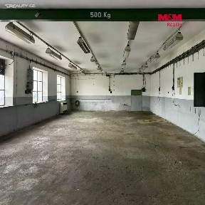 Pronájem kanceláře 139 m²