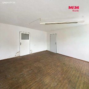 Pronájem kanceláře 158 m²